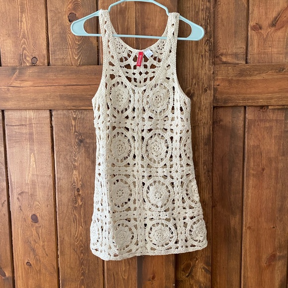 H&M Tops - H&M Crochet Tunic Tank
